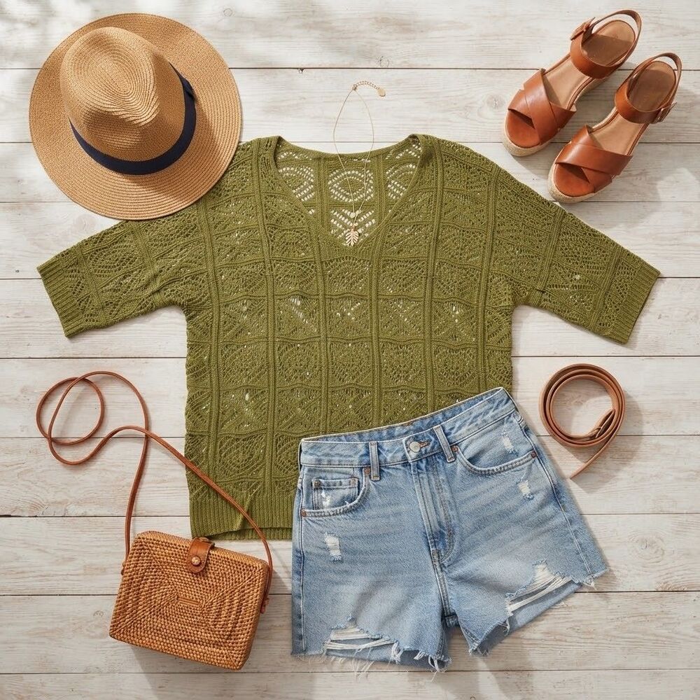 ⁠NEOT Dokootoo Womens L Green Open Knit Crochet Sweater V Neck Short Sleeve Top⁠